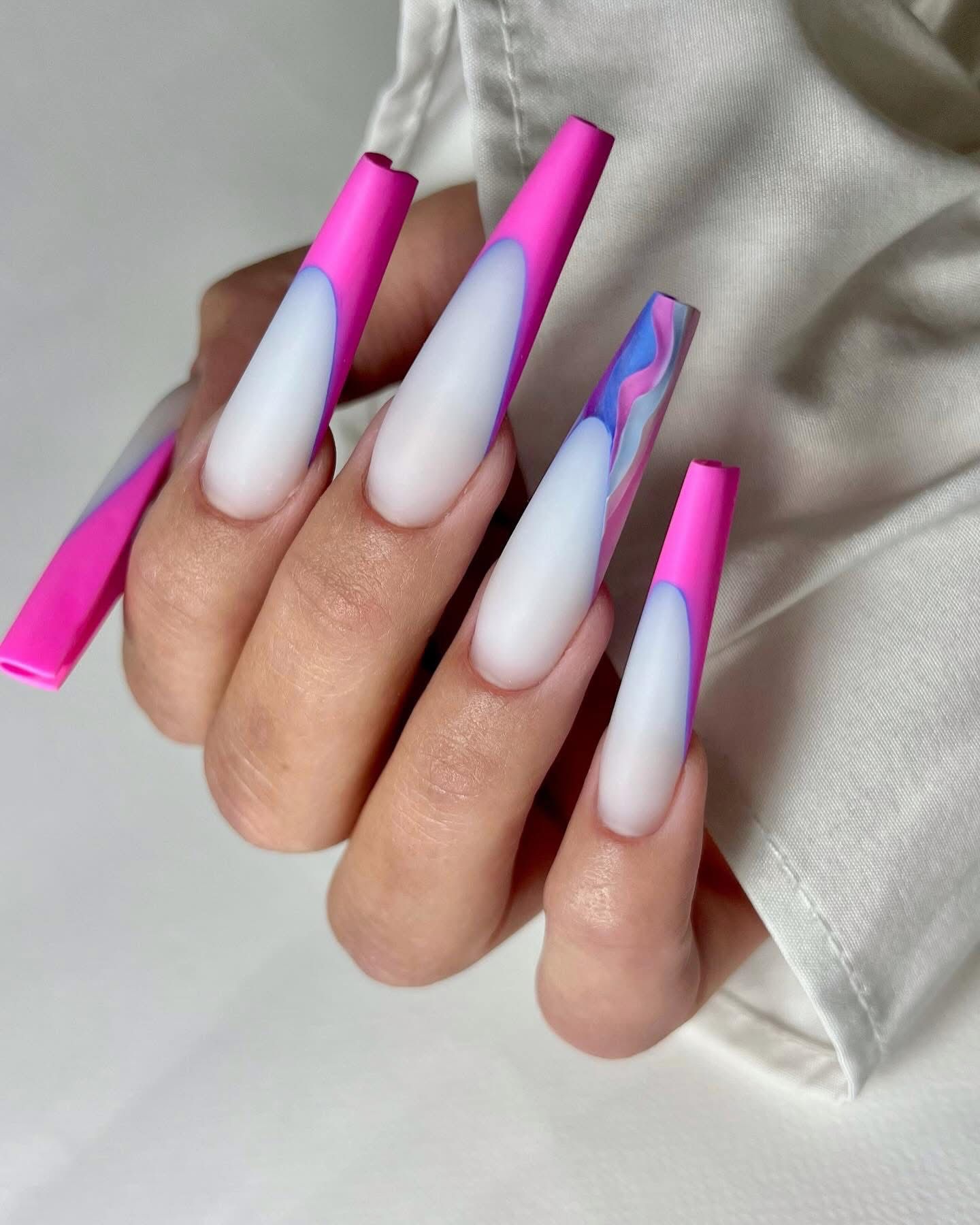 Cursuri-unghii-iasi-curs-de-baza-nivel-3-perfectionare-1.1-